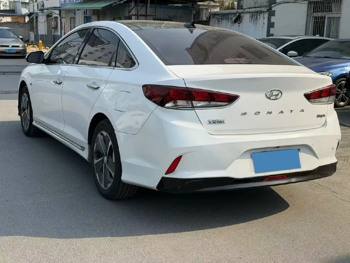 2018 Hyundai Sonata 2.0L 156HP L4 6AT PHEV 12.9KWH,autocango,china used car exporter,china ev exporter,chinese used car exporter,chinese used ev exporter