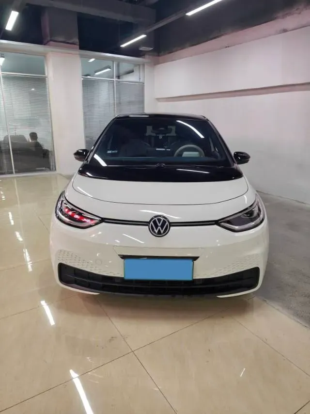 2025 Volkswagen ID.3 BEV 52.8KWH,autocango,china used car exporter,china ev exporter,chinese used car exporter,chinese used ev exporter