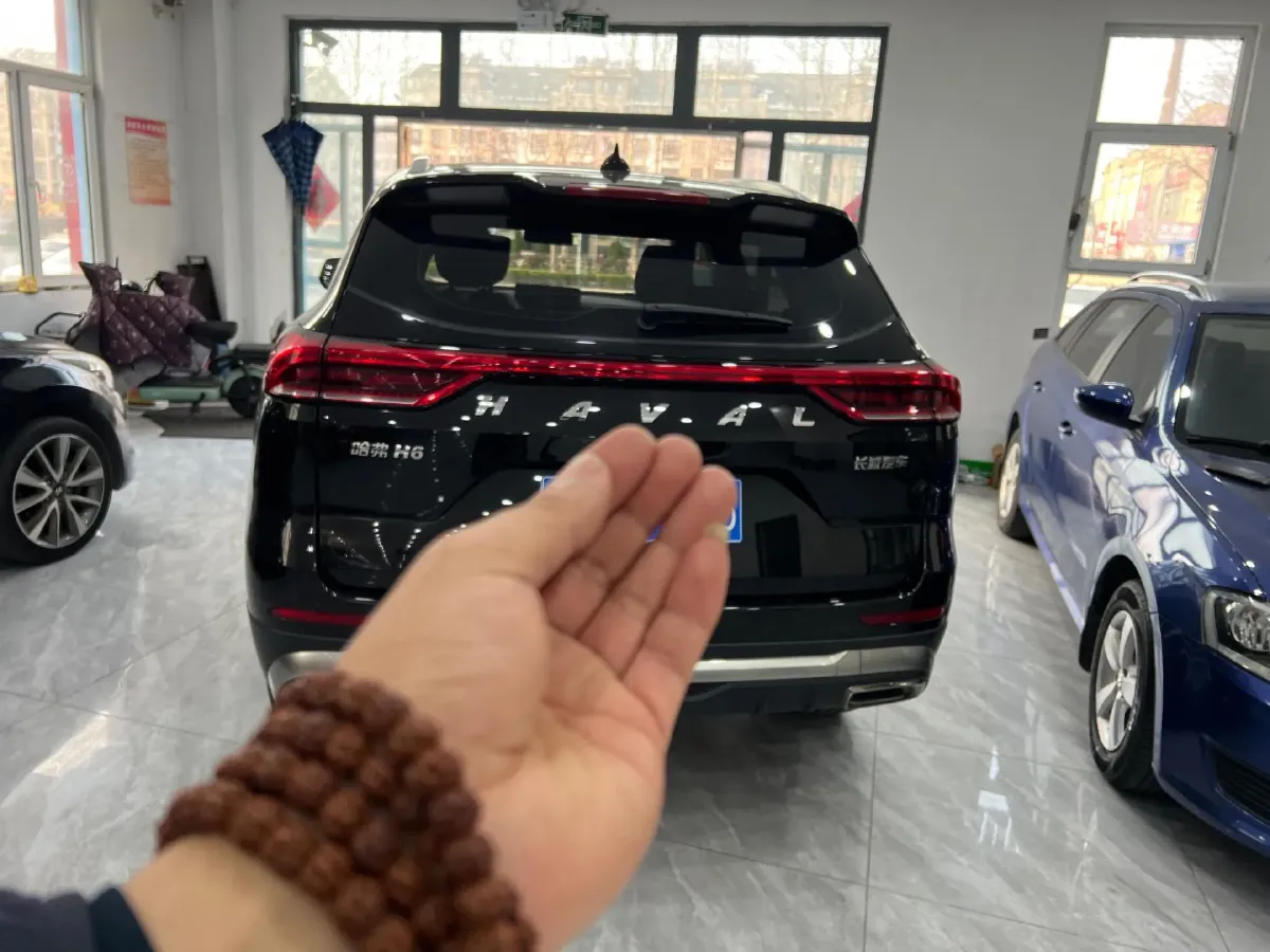 2023 Haval H6 1.5T 150HP L4 7DCT,autocango,china used car exporter,china ev exporter,chinese used car exporter,chinese used ev exporter