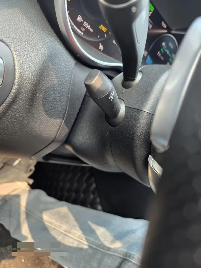 2019 Mercedes-Benz C Class 1.5T 184HP L4 9AT,autocango,china used car exporter,china ev exporter,chinese used car exporter,chinese used ev exporter