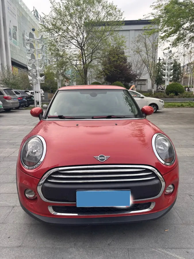 2019 MINI MINI 1.5T 102HP L3 7DCT,autocango,china used car exporter,china ev exporter,chinese used car exporter,chinese used ev exporter