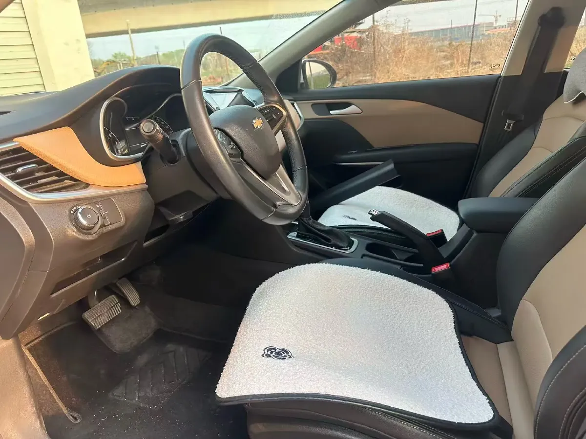 2022 Chevrolet Monza 1.5L 113HP L4 6AT,autocango,china used car exporter,china ev exporter,chinese used car exporter,chinese used ev exporter