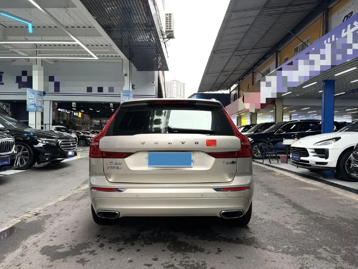 2020 Volvo XC60 2.0T 254HP L4 8AT,autocango,china used car exporter,china ev exporter,chinese used car exporter,chinese used ev exporter