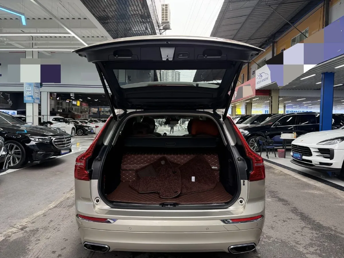 2020 Volvo XC60 2.0T 254HP L4 8AT,autocango,china used car exporter,china ev exporter,chinese used car exporter,chinese used ev exporter