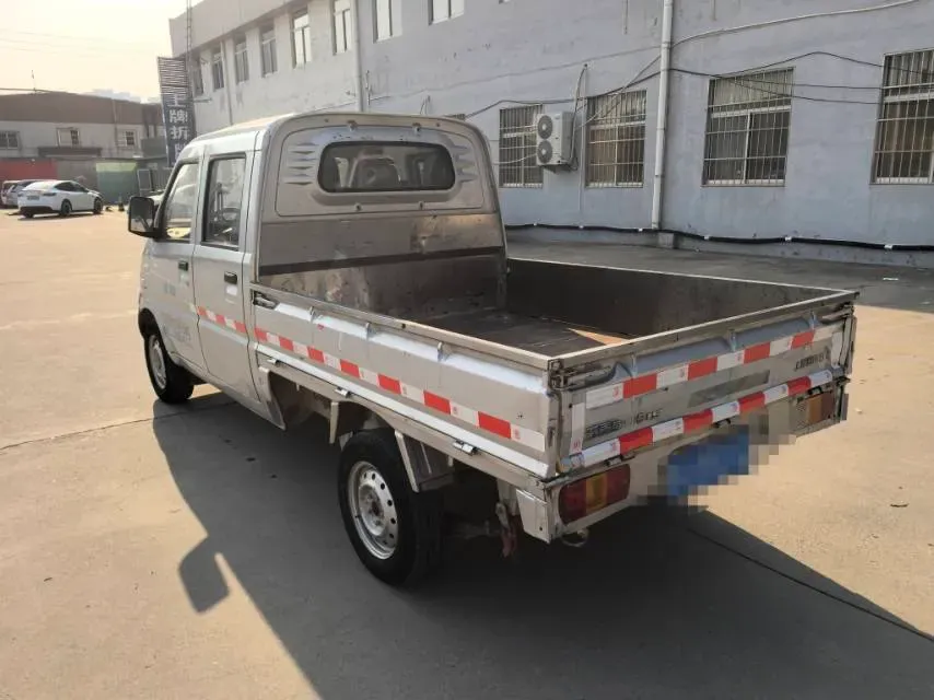 2018 WuLing RongGuang New Truck 1.5L 107HP L4 5MT,autocango,china used car exporter,china ev exporter,chinese used car exporter,chinese used ev exporter