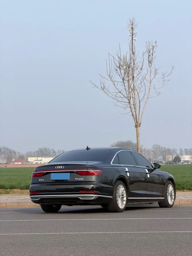 2021 Audi A8 3.0T 286HP V6 8AT,autocango,china used car exporter,china ev exporter,chinese used car exporter,chinese used ev exporter