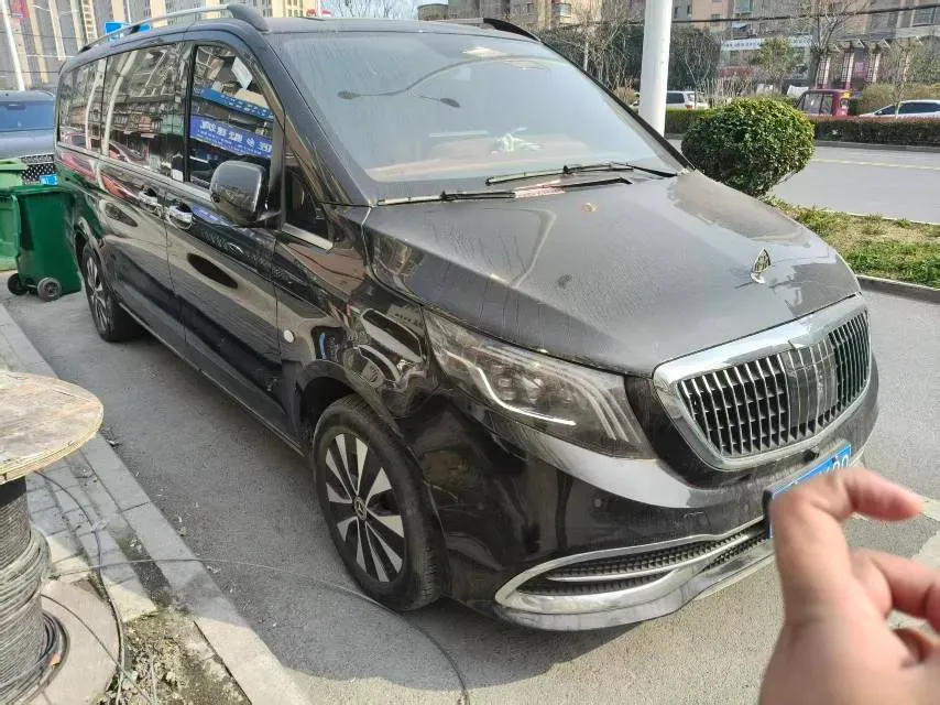 2021 Mercedes-Benz Vito 2.0T 211HP L4 9AT,autocango,china used car exporter,china ev exporter,chinese used car exporter,chinese used ev exporter