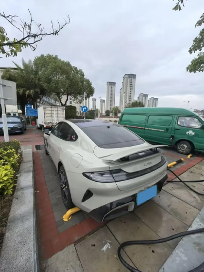 2024 MI SU7 BEV 101KWH,autocango,china used car exporter,china ev exporter,chinese used car exporter,chinese used ev exporter