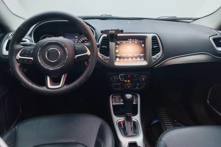 2017 Jeep Compass 1.4T 165HP L4 7DCT,autocango,china used car exporter,china ev exporter,chinese used car exporter,chinese used ev exporter