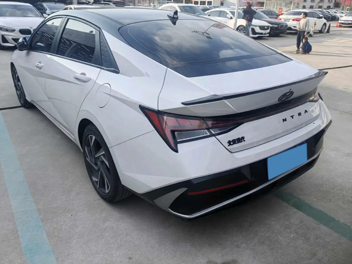 2023 Hyundai Elantra 1.5L 115HP L4 CVT,autocango,china used car exporter,china ev exporter,chinese used car exporter,chinese used ev exporter