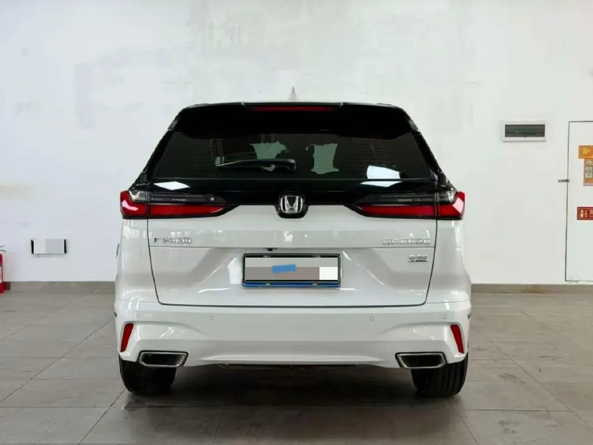 2025 Honda Breeze 1.5T 193HP L4 CVT,autocango,china used car exporter,china ev exporter,chinese used car exporter,chinese used ev exporter