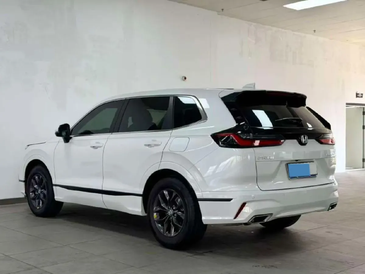 2025 Honda Breeze 1.5T 193HP L4 CVT,autocango,china used car exporter,china ev exporter,chinese used car exporter,chinese used ev exporter