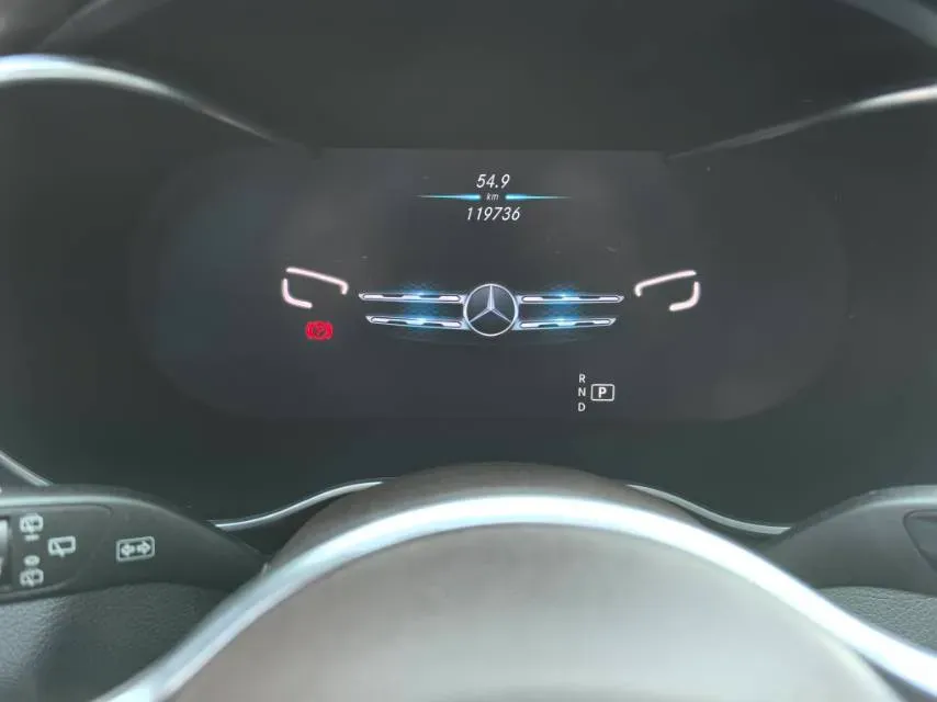 2020 Mercedes-Benz GLC Class 2.0T 197HP L4 9AT,autocango,china used car exporter,china ev exporter,chinese used car exporter,chinese used ev exporter