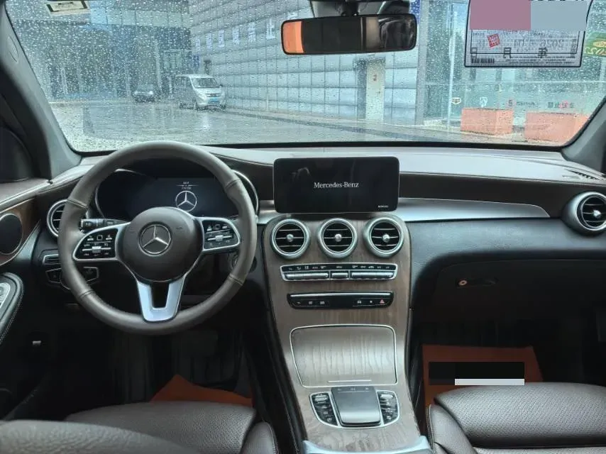 2020 Mercedes-Benz GLC Class 2.0T 197HP L4 9AT,autocango,china used car exporter,china ev exporter,chinese used car exporter,chinese used ev exporter