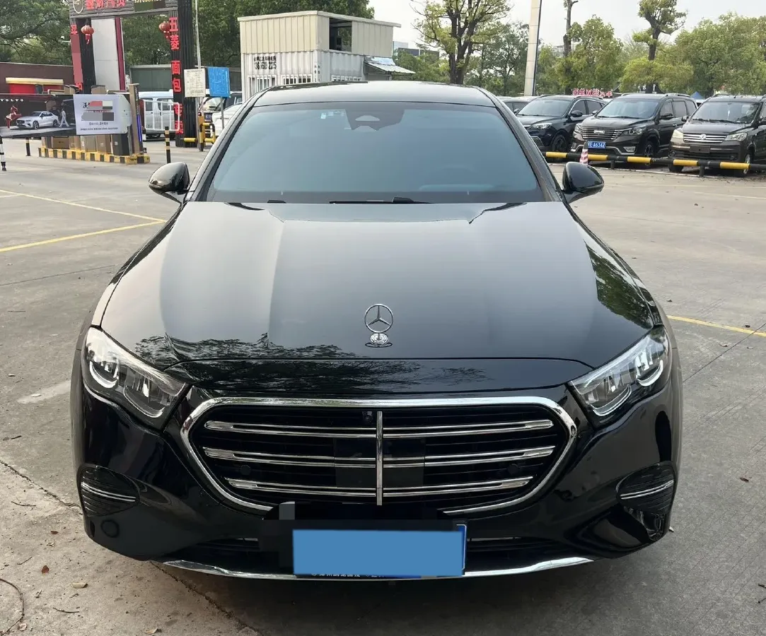 2025 Mercedes-Benz E Class 2.0T 204HP L4 9AT,autocango,china used car exporter,china ev exporter,chinese used car exporter,chinese used ev exporter
