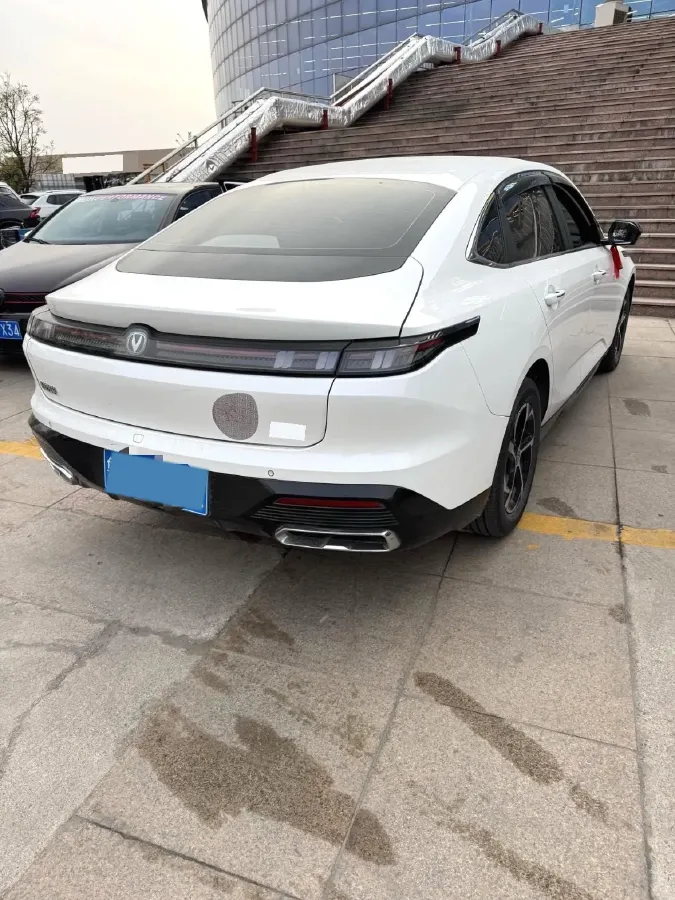 2026 ChangAn Eado 1.5T 192HP L4 7DCT,autocango,china used car exporter,china ev exporter,chinese used car exporter,chinese used ev exporter