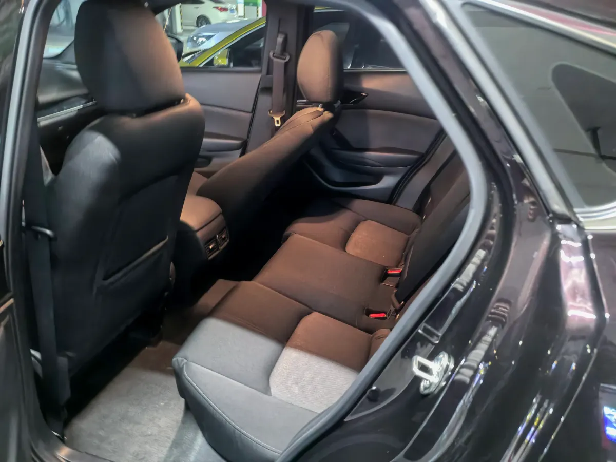 2021 Mazda CX-4 2.0L 158HP L4 6AT,autocango,china used car exporter,china ev exporter,chinese used car exporter,chinese used ev exporter