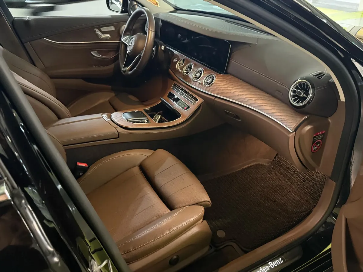 2023 Mercedes-Benz E Class 2.0T 197HP L4 9AT,autocango,china used car exporter,china ev exporter,chinese used car exporter,chinese used ev exporter