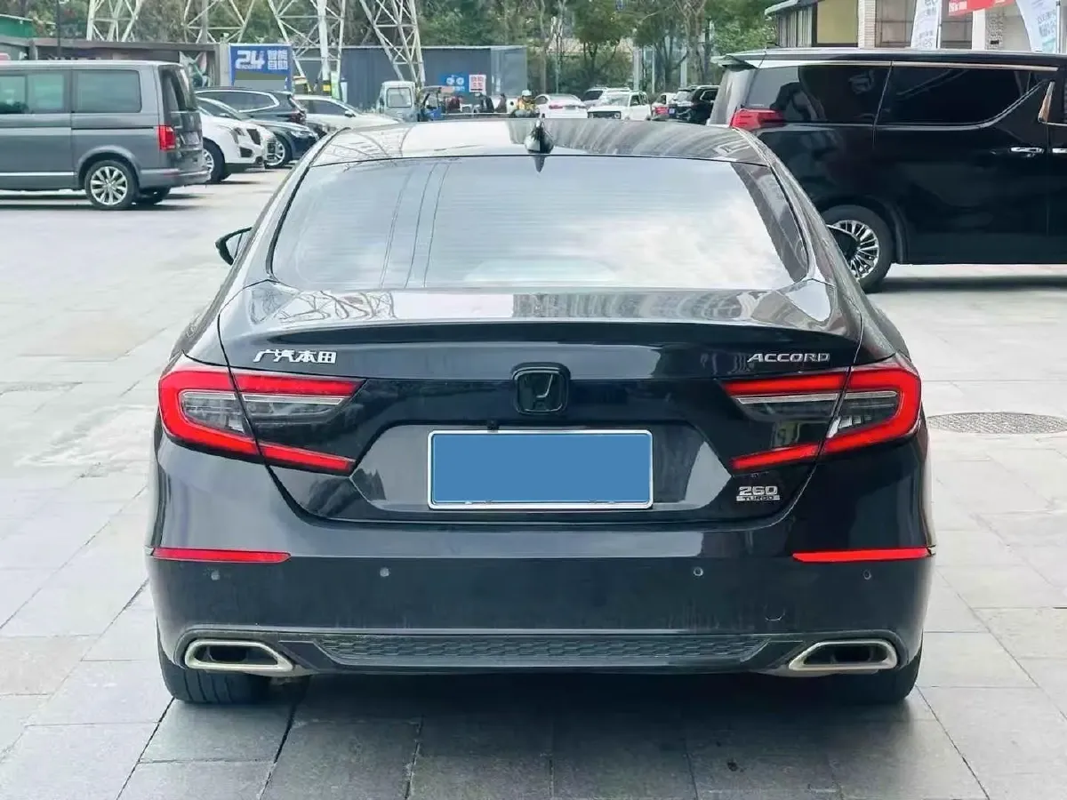 2022 Honda Accord 1.5T 194HP L4 CVT,autocango,china used car exporter,china ev exporter,chinese used car exporter,chinese used ev exporter
