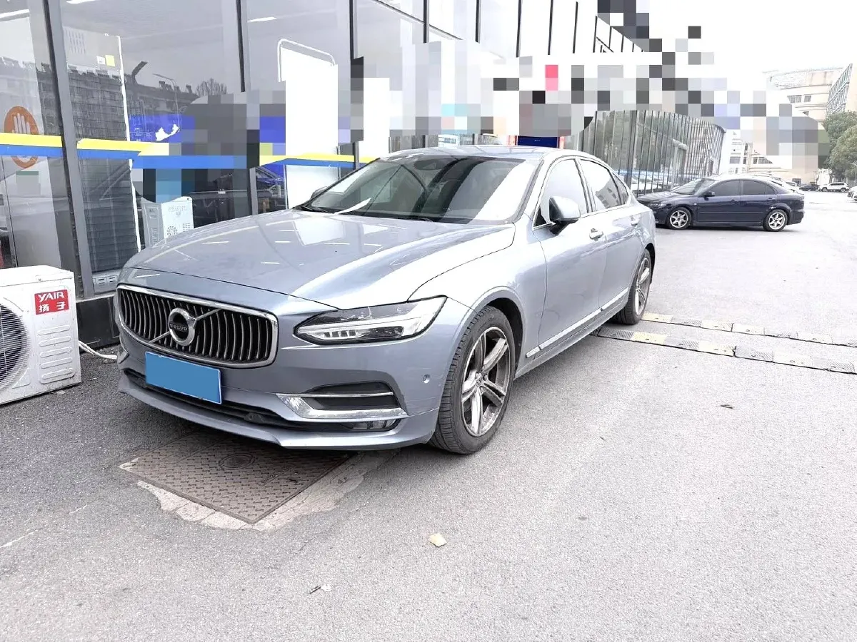 2019 Mercedes-Benz E Class 1.5T 184HP L4 9AT,autocango,china used car exporter,china ev exporter,chinese used car exporter,chinese used ev exporter