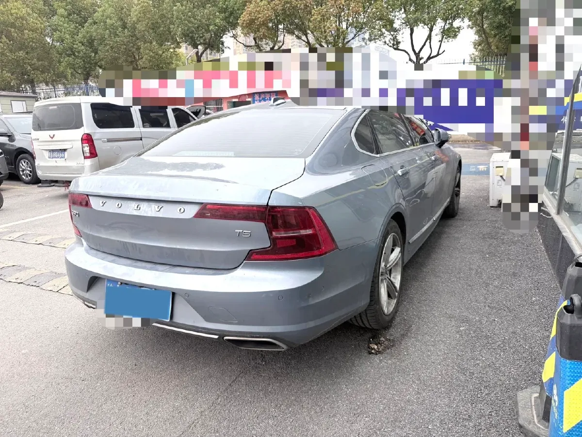 2019 Mercedes-Benz E Class 1.5T 184HP L4 9AT,autocango,china used car exporter,china ev exporter,chinese used car exporter,chinese used ev exporter
