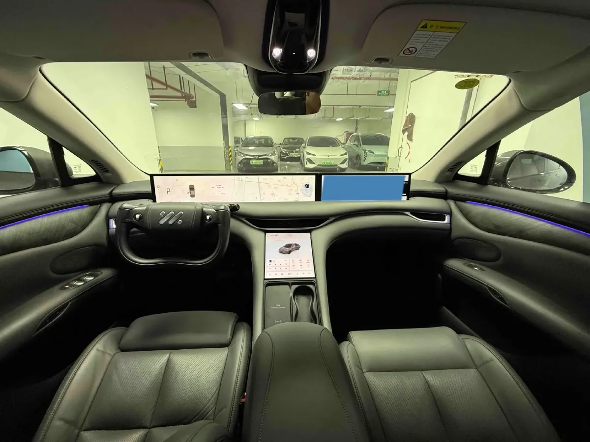 2023 IM LS6 BEV 71KWH,autocango,china used car exporter,china ev exporter,chinese used car exporter,chinese used ev exporter