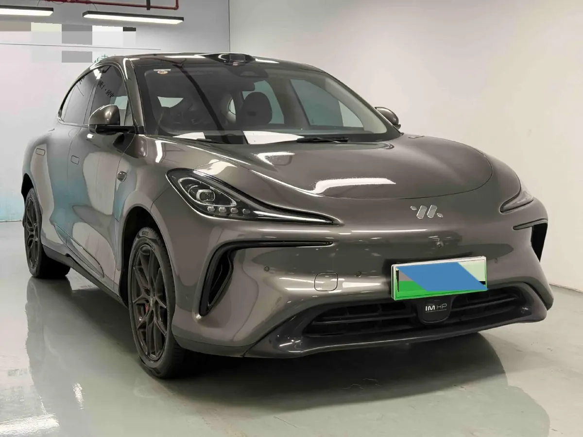 2023 IM LS6 BEV 71KWH,autocango,china used car exporter,china ev exporter,chinese used car exporter,chinese used ev exporter