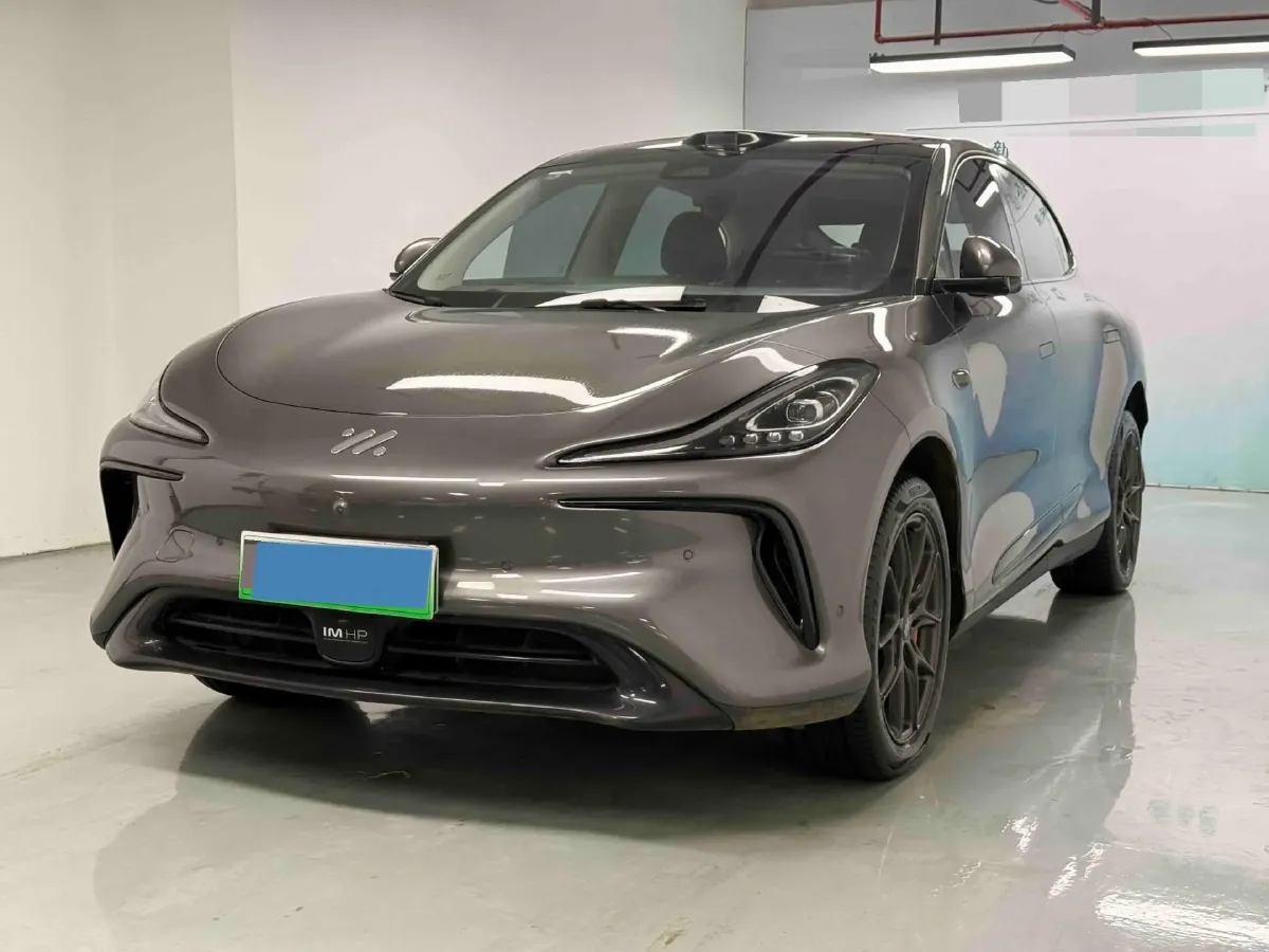 2023 IM LS6 BEV 71KWH,autocango,china used car exporter,china ev exporter,chinese used car exporter,chinese used ev exporter
