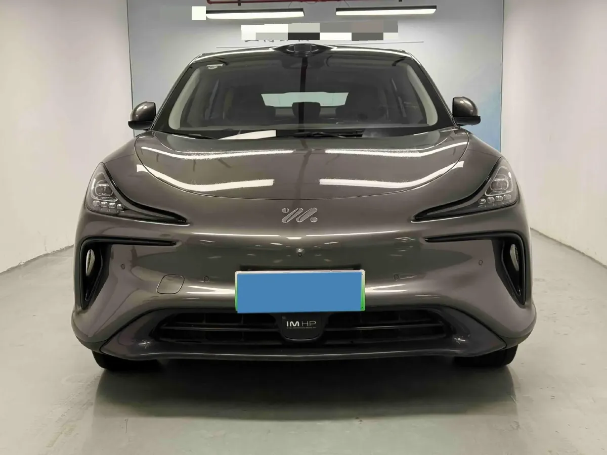 2023 IM LS6 BEV 71KWH,autocango,china used car exporter,china ev exporter,chinese used car exporter,chinese used ev exporter