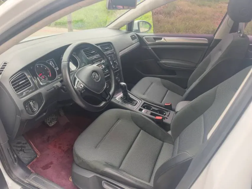 2018 Volkswagen Golf 1.6L 110HP L4 6AT,autocango,china used car exporter,china ev exporter,chinese used car exporter,chinese used ev exporter