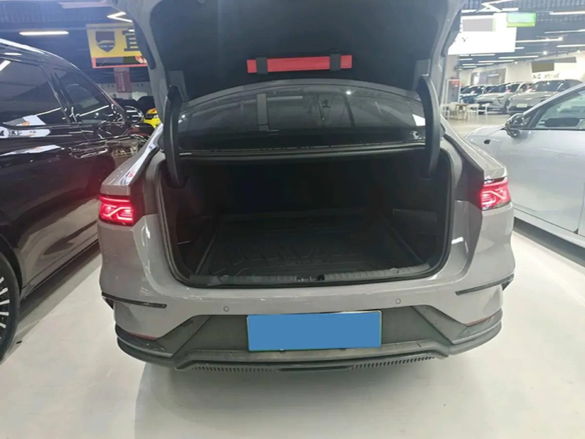 2025 BYD Han BEV 60.48KWH,autocango,china used car exporter,china ev exporter,chinese used car exporter,chinese used ev exporter