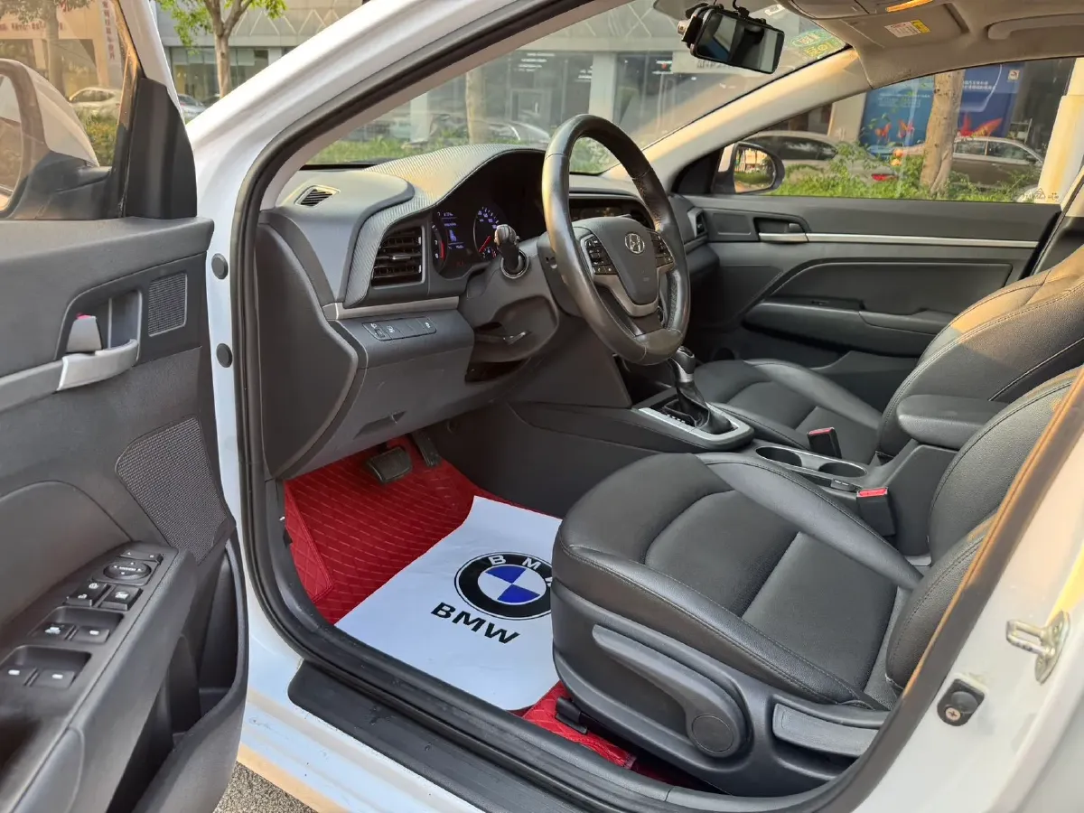 2020 Hyundai Elantra 1.5L 115HP L4 CVT,autocango,china used car exporter,china ev exporter,chinese used car exporter,chinese used ev exporter