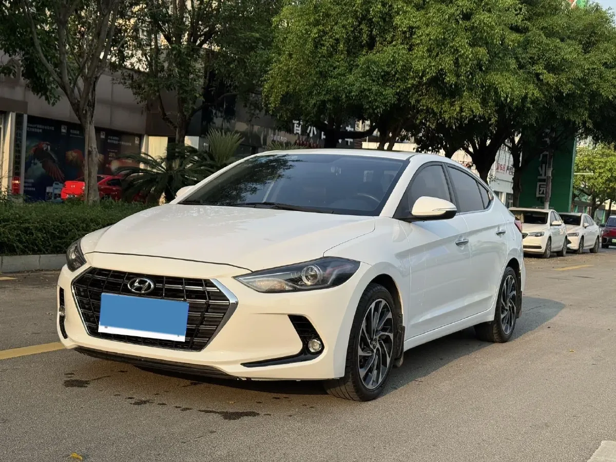 2020 Hyundai Elantra 1.5L 115HP L4 CVT,autocango,china used car exporter,china ev exporter,chinese used car exporter,chinese used ev exporter