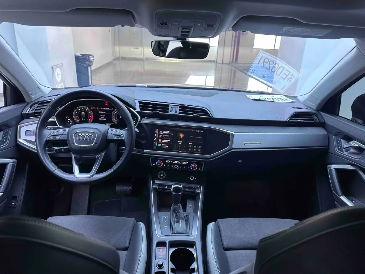 2022 Audi Q3 1.4T 150HP L4 7DCT,autocango,china used car exporter,china ev exporter,chinese used car exporter,chinese used ev exporter