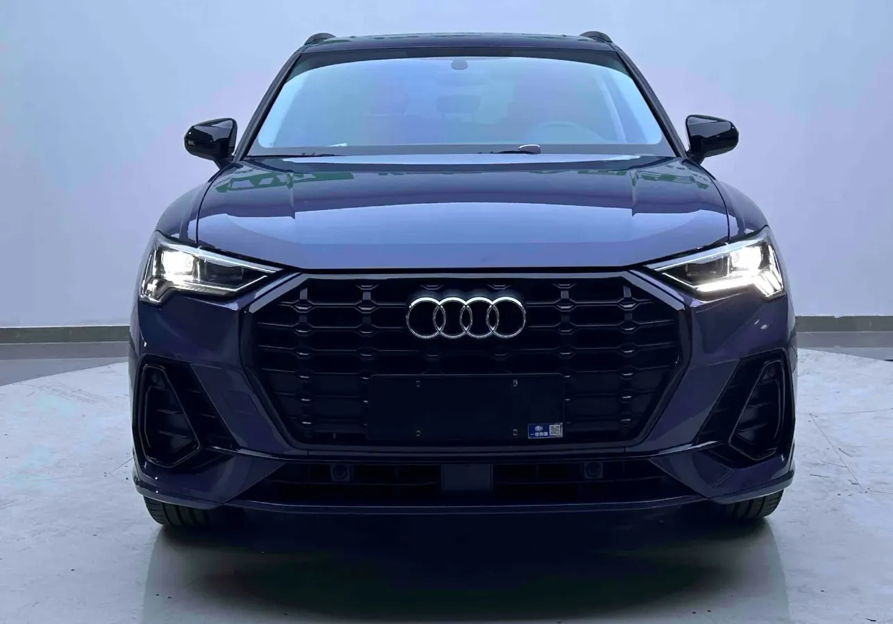 2022 Audi Q3 1.4T 150HP L4 7DCT,autocango,china used car exporter,china ev exporter,chinese used car exporter,chinese used ev exporter