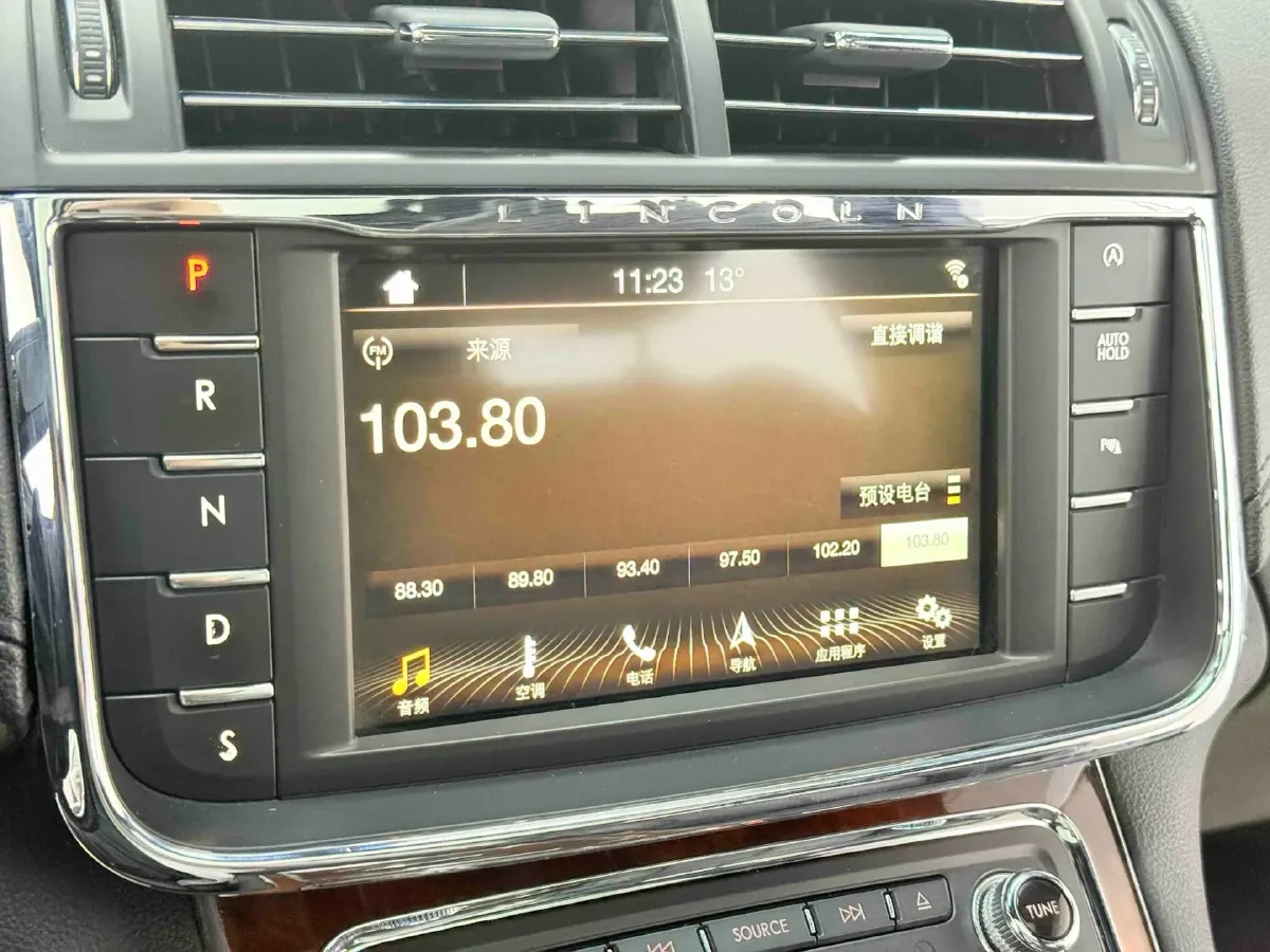 2018 Lincoln Continental 2.0T 261HP L4 6AT,autocango,china used car exporter,china ev exporter,chinese used car exporter,chinese used ev exporter