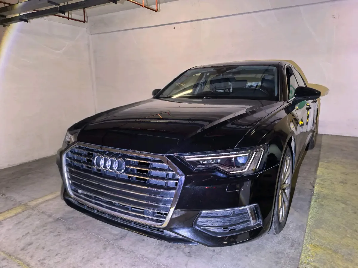 2020 Audi A6L 2.0T 190HP L4 7DCT,autocango,china used car exporter,china ev exporter,chinese used car exporter,chinese used ev exporter