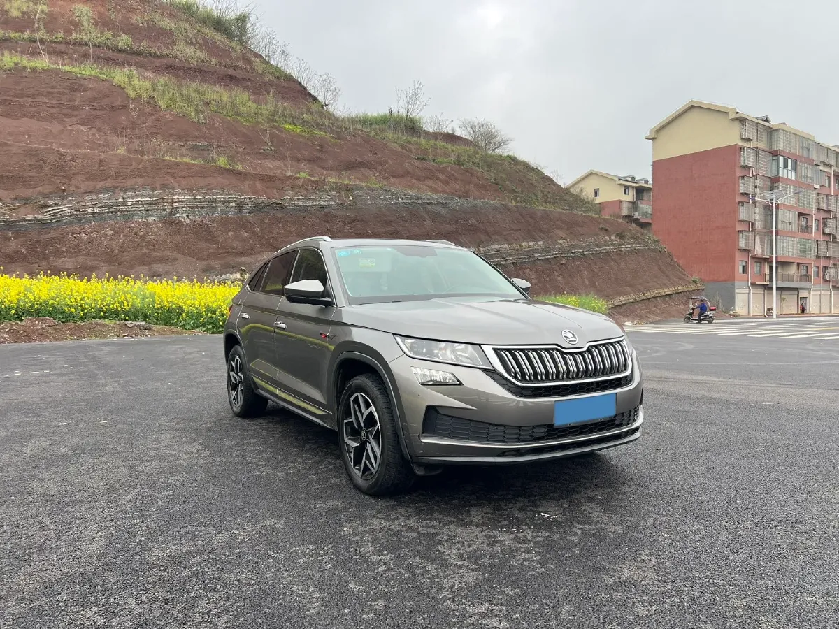 2019 BYD Song BEV 61.9KWH,autocango,china used car exporter,china ev exporter,chinese used car exporter,chinese used ev exporter