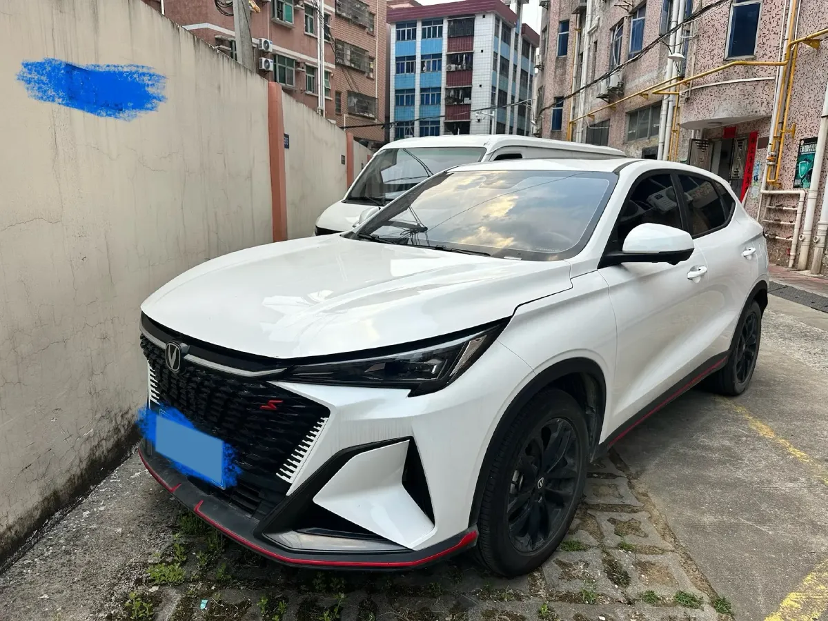 2025 ChangAn X5 PLUS 1.5T 188HP L4 7DCT,autocango,china used car exporter,china ev exporter,chinese used car exporter,chinese used ev exporter