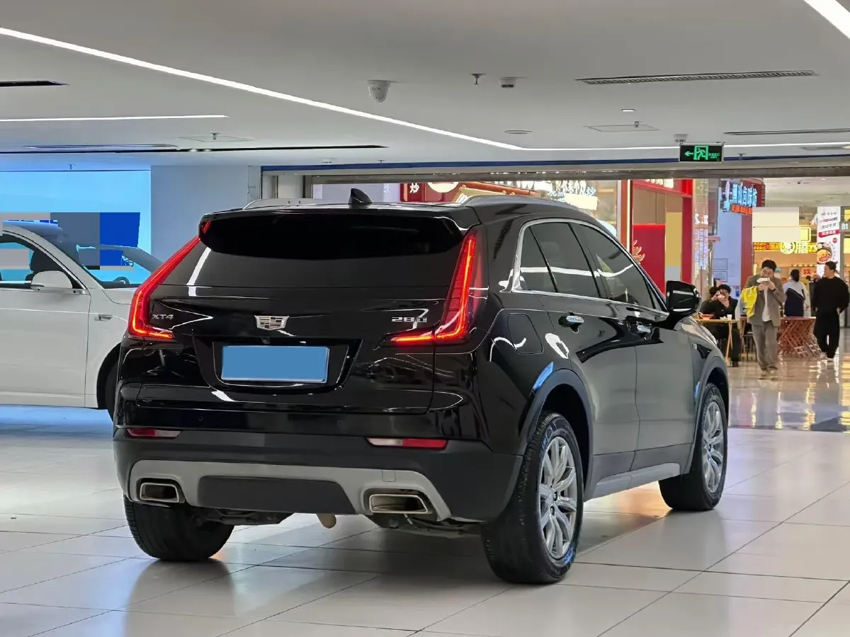 2020 Cadillac XT4 2.0T 237HP L4 9AT,autocango,china used car exporter,china ev exporter,chinese used car exporter,chinese used ev exporter