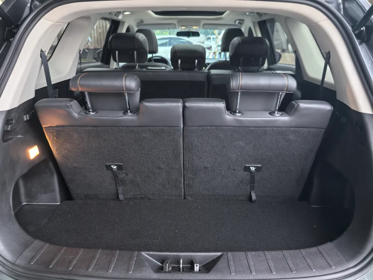 2024 ChangAn X7 PLUS 1.5T 188HP L4 7DCT,autocango,china used car exporter,china ev exporter,chinese used car exporter,chinese used ev exporter