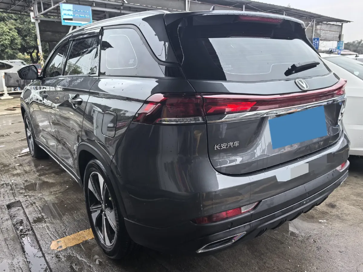 2024 ChangAn X7 PLUS 1.5T 188HP L4 7DCT,autocango,china used car exporter,china ev exporter,chinese used car exporter,chinese used ev exporter