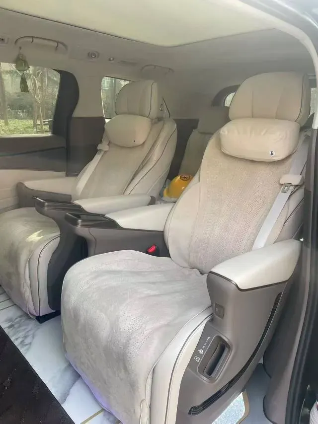 2022 Honda Odyssey 2.0L 146HP L4 E-CVT Hybrid,autocango,china used car exporter,china ev exporter,chinese used car exporter,chinese used ev exporter