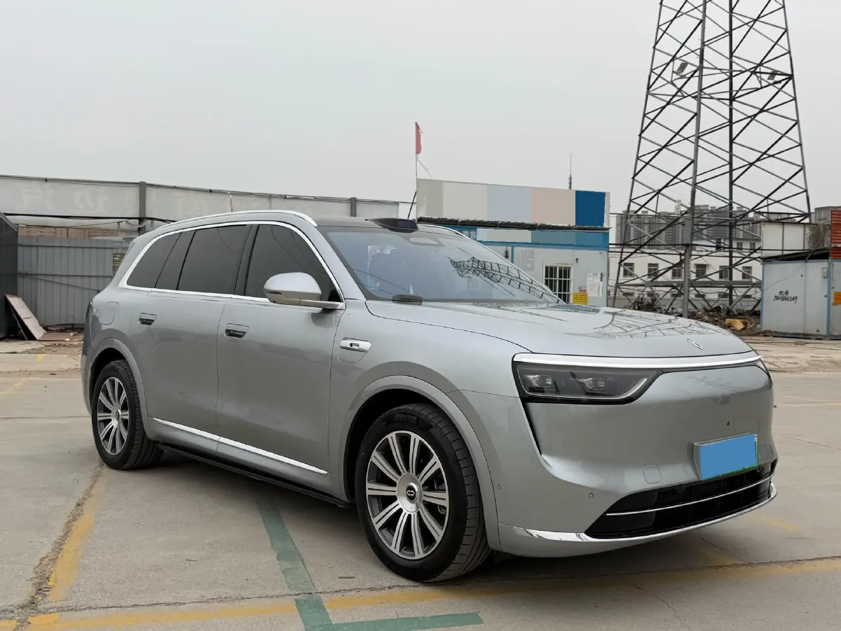 2025 AITO AITO M8 REEV 160HP REEV 53.4KWH,autocango,china used car exporter,china ev exporter,chinese used car exporter,chinese used ev exporter