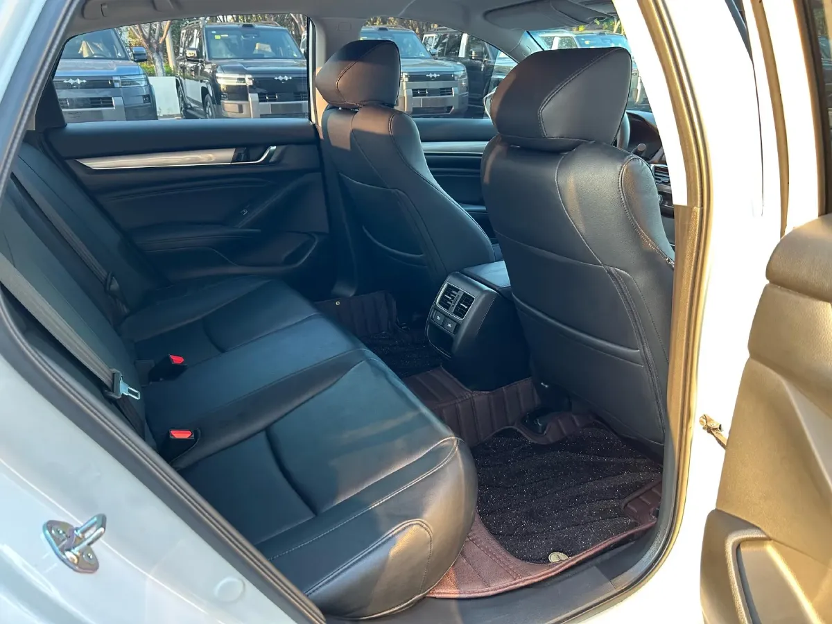 2022 Honda Accord 2.0L 146HP L4 E-CVT Hybrid,autocango,china used car exporter,china ev exporter,chinese used car exporter,chinese used ev exporter