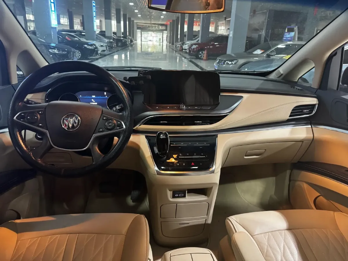 2023 Buick GL8 2.0T 237HP L4 9AT,autocango,china used car exporter,china ev exporter,chinese used car exporter,chinese used ev exporter