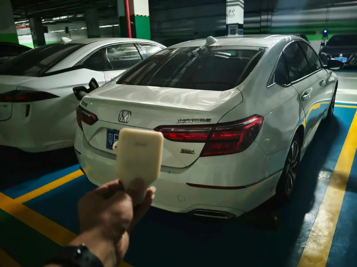 2019 Honda Inspire 1.5T 194HP L4 CVT,autocango,china used car exporter,china ev exporter,chinese used car exporter,chinese used ev exporter