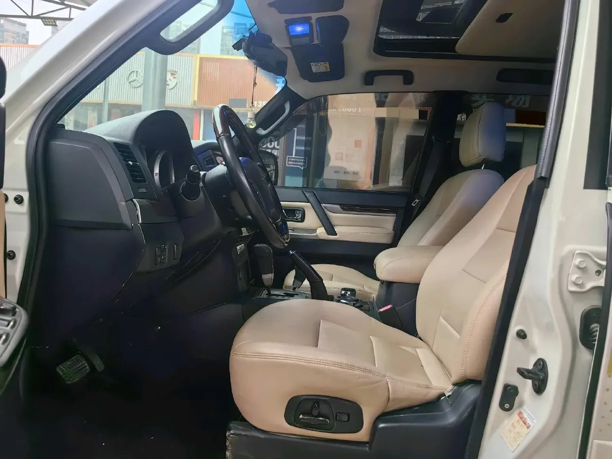 2017 BYD e6 BEV 82KWH,autocango,china used car exporter,china ev exporter,chinese used car exporter,chinese used ev exporter