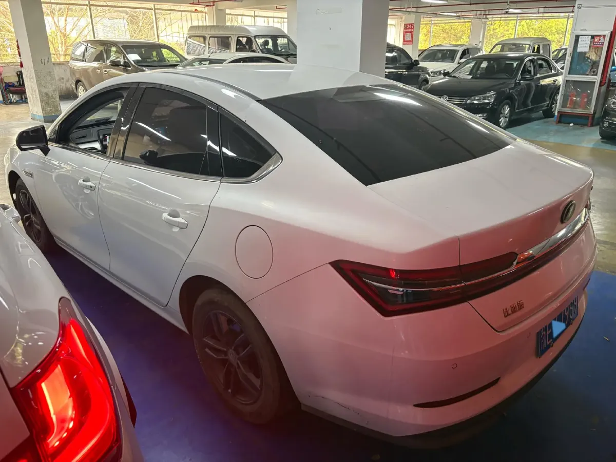 2019 Geely Emgrand GL 1.8L 133HP L4 6MT,autocango,china used car exporter,china ev exporter,chinese used car exporter,chinese used ev exporter