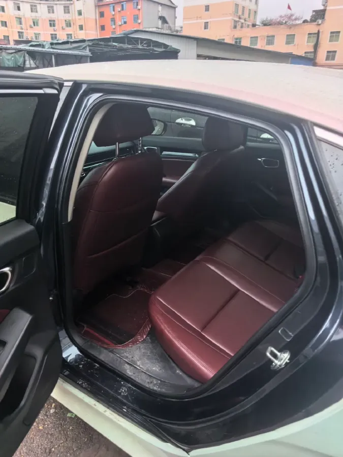 2022 Honda Civic 1.5T 182HP L4 CVT,autocango,china used car exporter,china ev exporter,chinese used car exporter,chinese used ev exporter